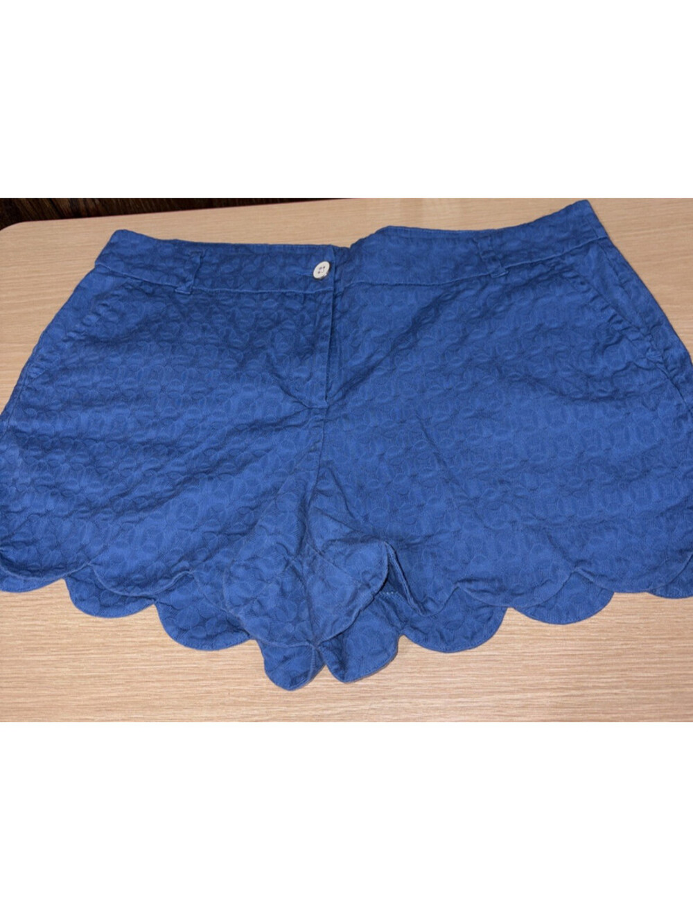 Crown & Ivy Shelby Chino Shorts Blue Scalloped Hem Women’s 14